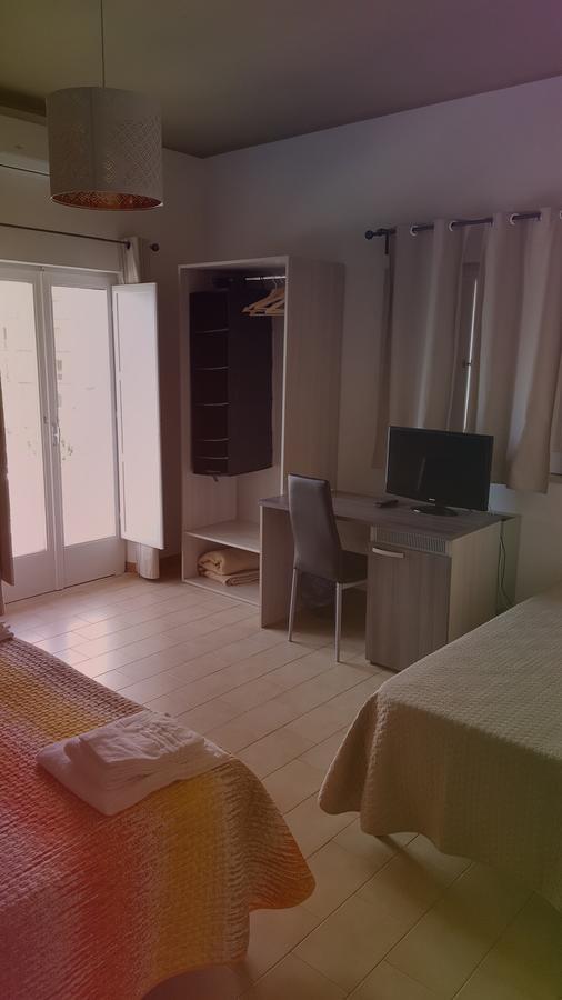 Albergo " Il Gattopardo" Di Esposito Carmela & C Sas Sant'Arcangelo  エクステリア 写真